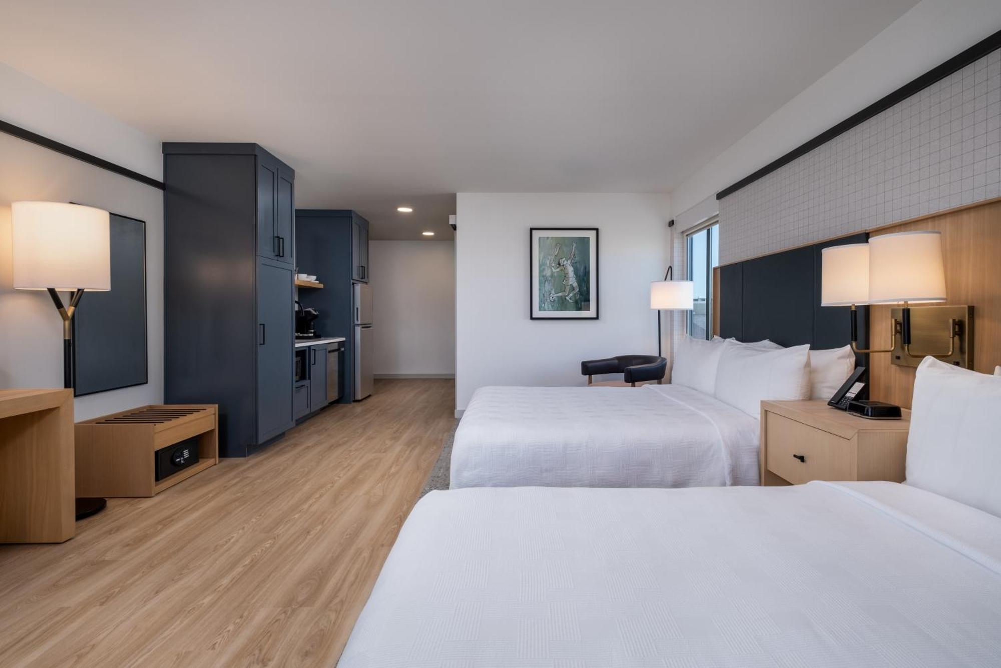 Denizen Hotel Мак-Кинни Экстерьер фото